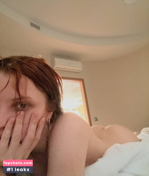 MonnyShka gallery photo #59