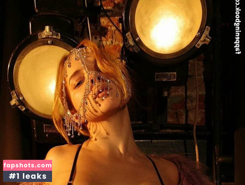 MonroCocos gallery photo #12