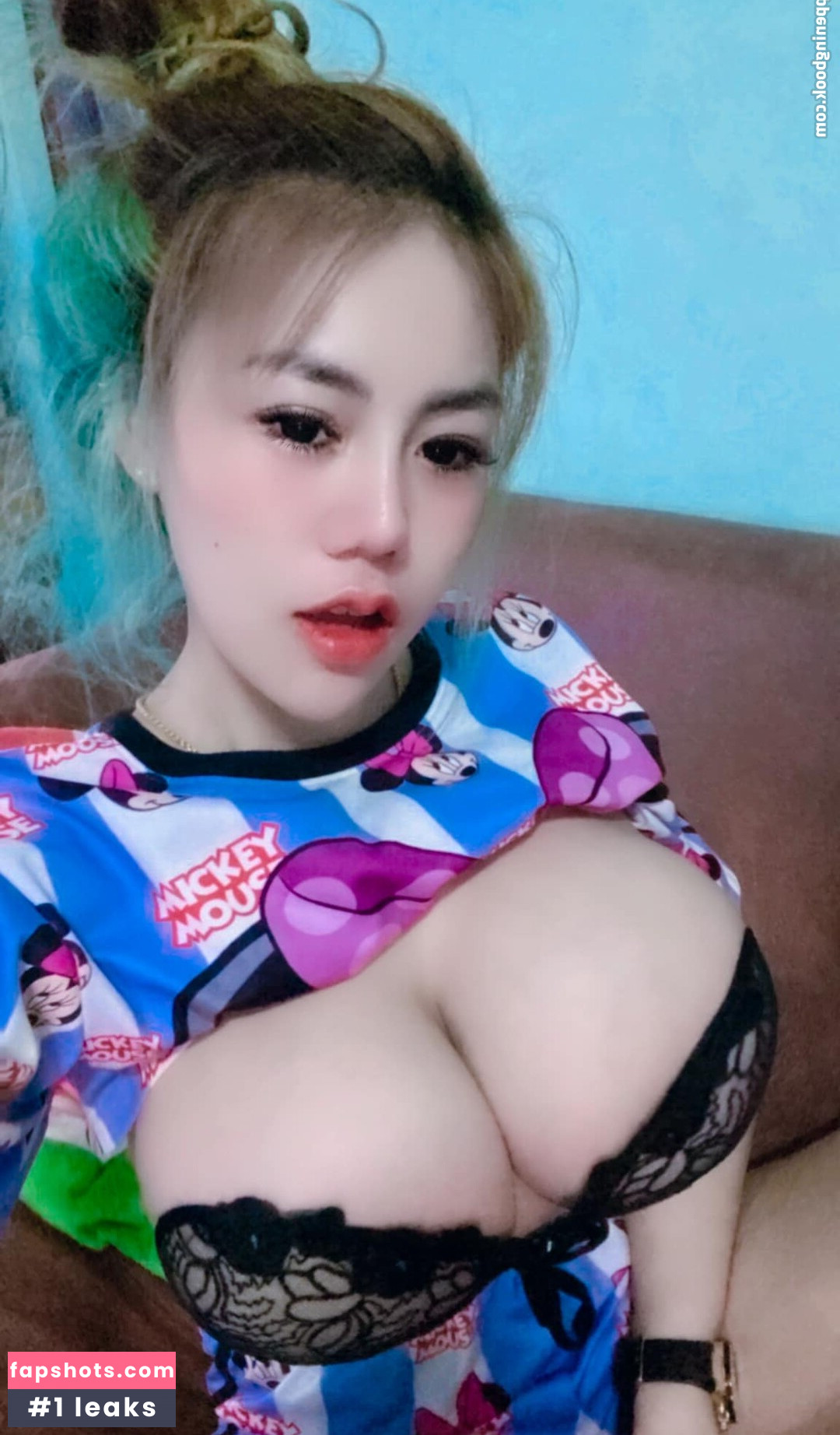 Monruedee gallery photo #8