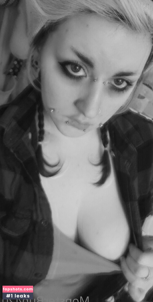 monsterbun42 gallery photo #4