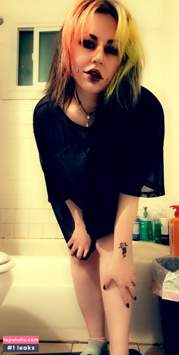 monsterbun42 gallery photo #9