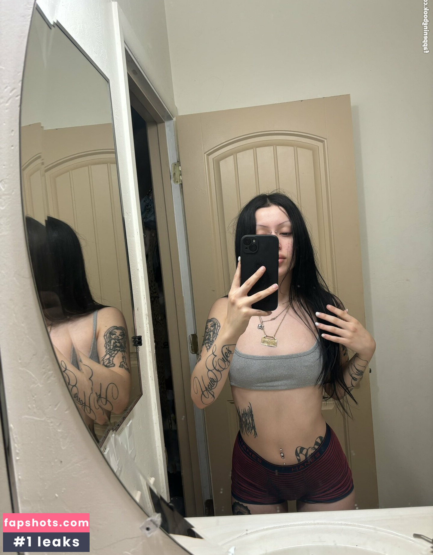 monstrosity gallery photo #3