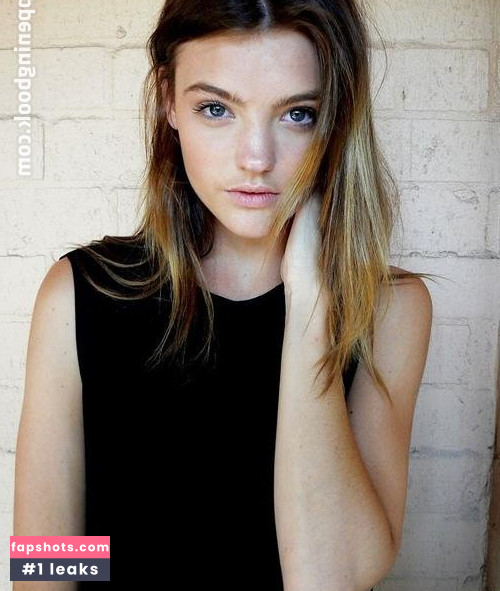 Montana Cox gallery photo #77