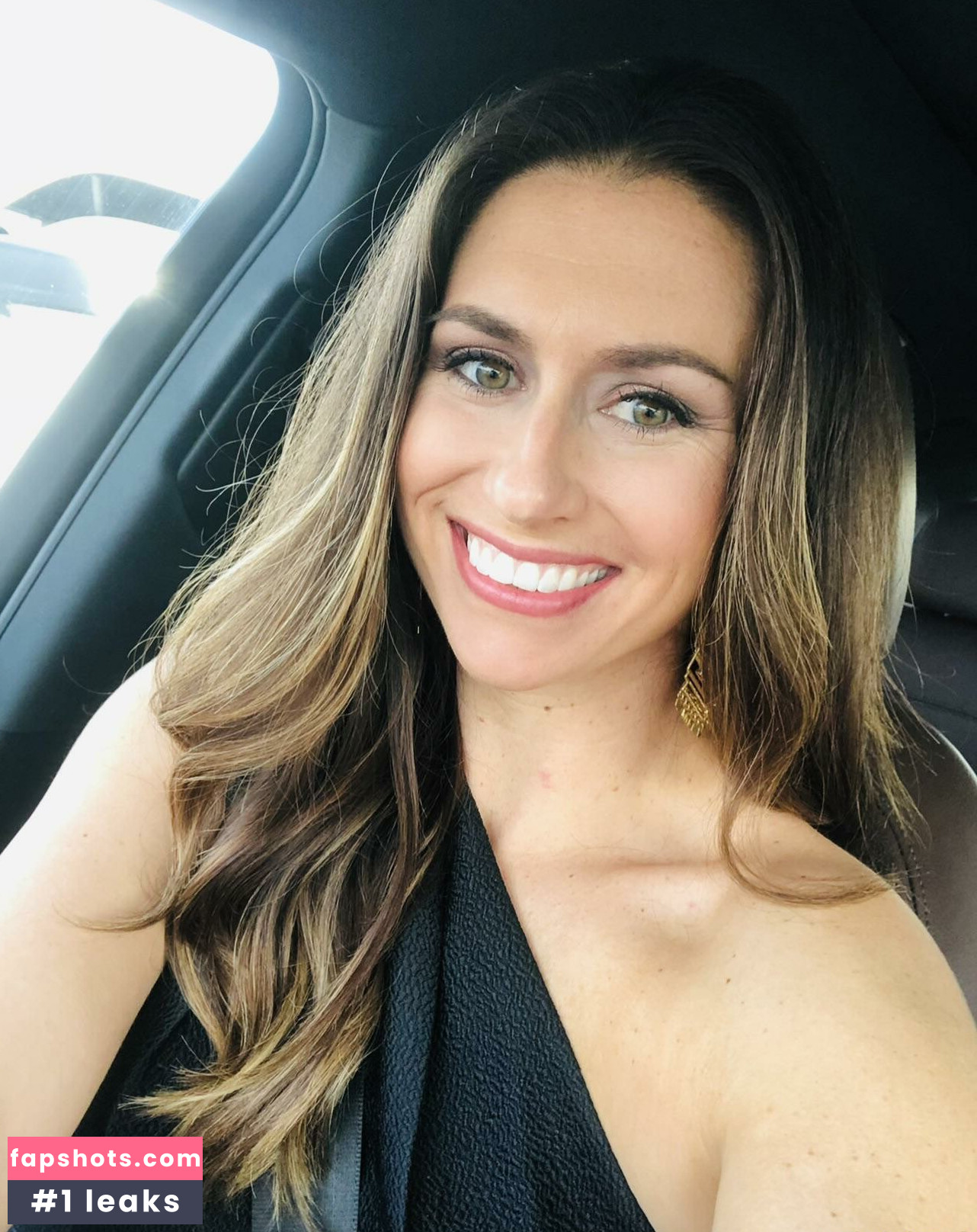 Montana James gallery photo #14