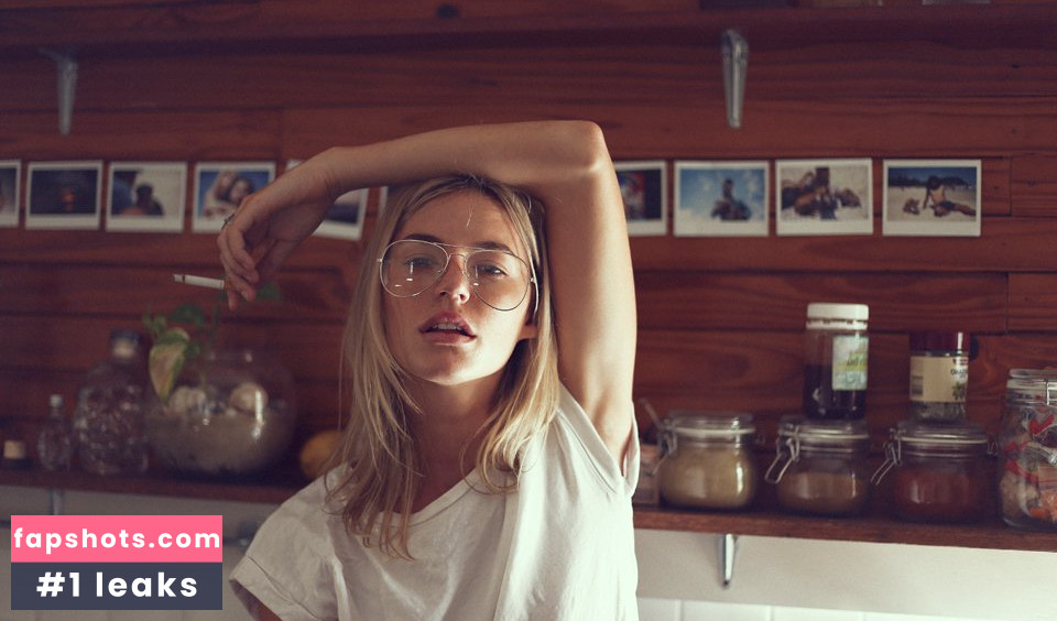 Montana Lower nude babe gallery