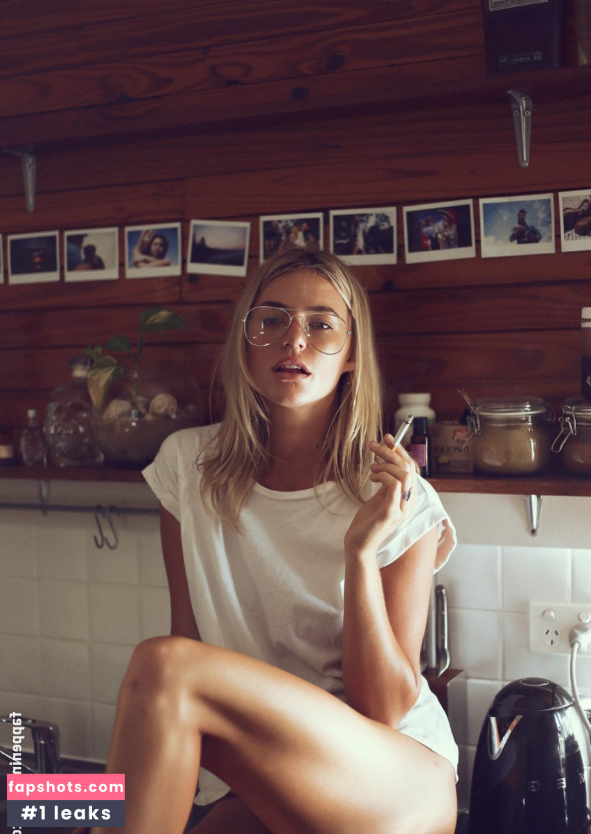 Montana Lower Nude Leaks OnlyFans Photos #22 - LeakJerk