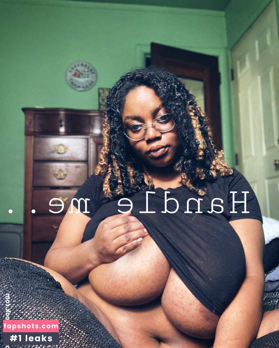 MoodyTaylor nude babe gallery