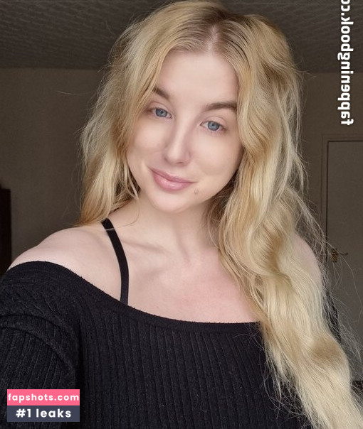 Moon Dragon nude babe gallery