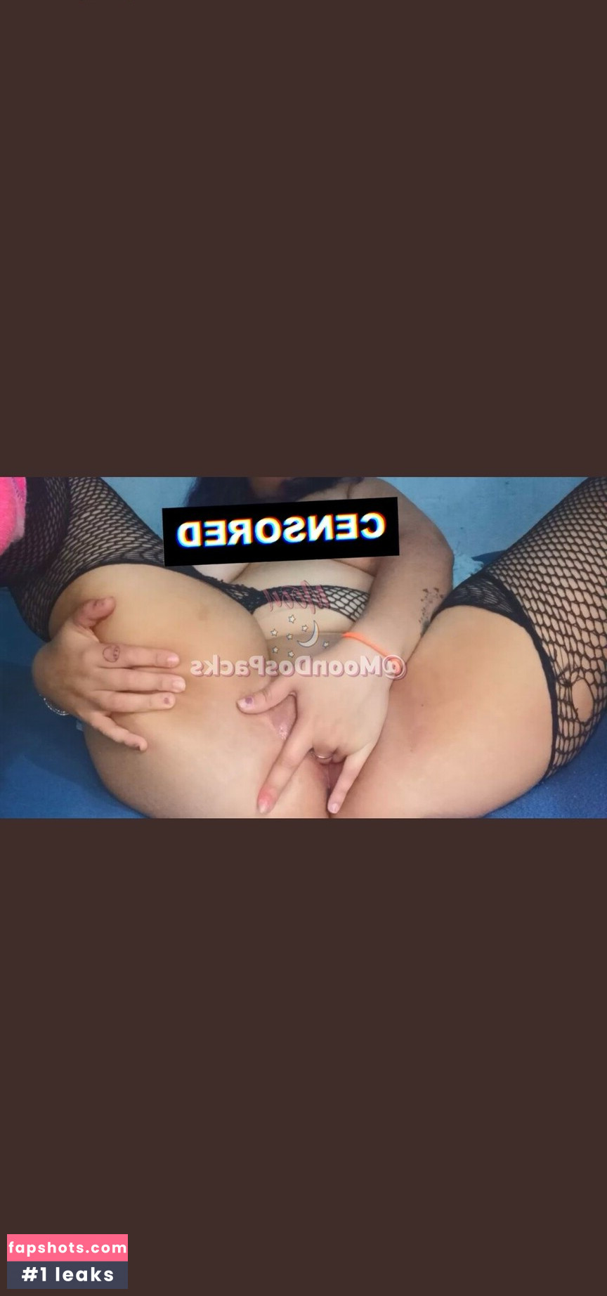 Moon_ Privacy nude babe gallery