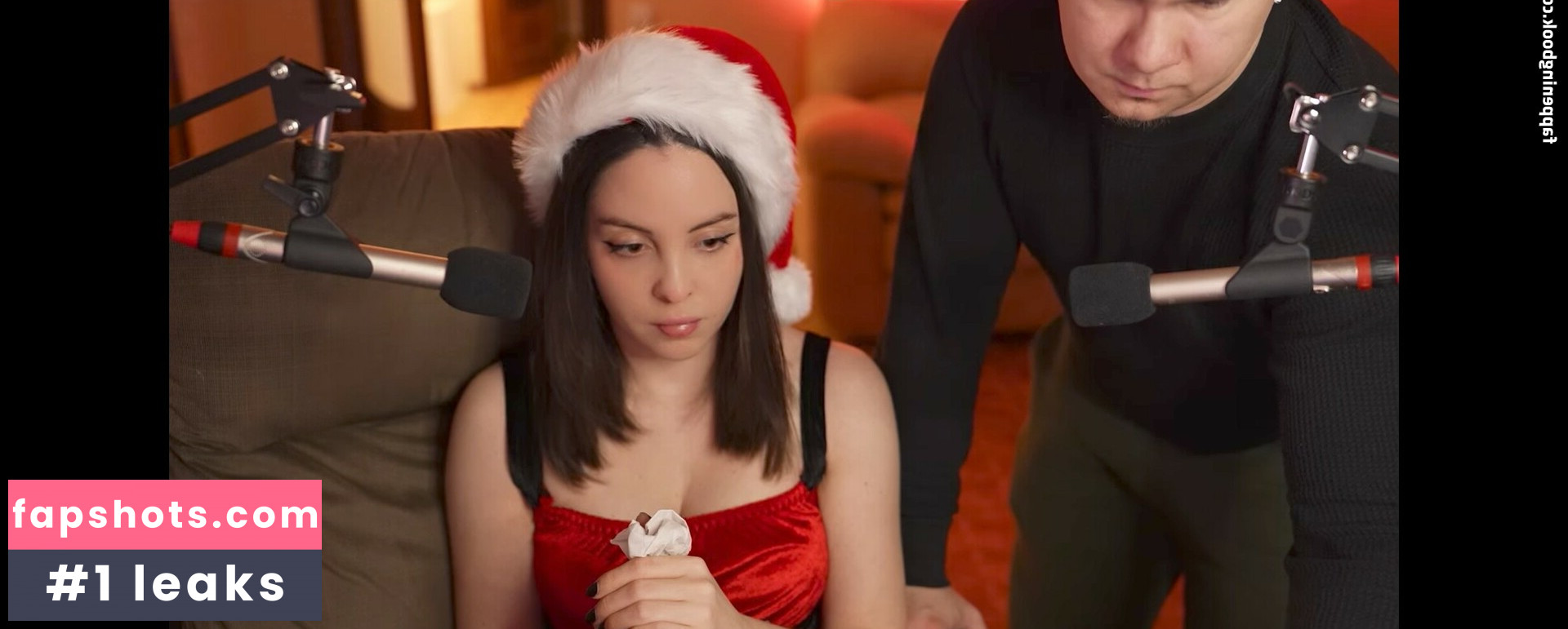 Moona ASMR gallery photo #15