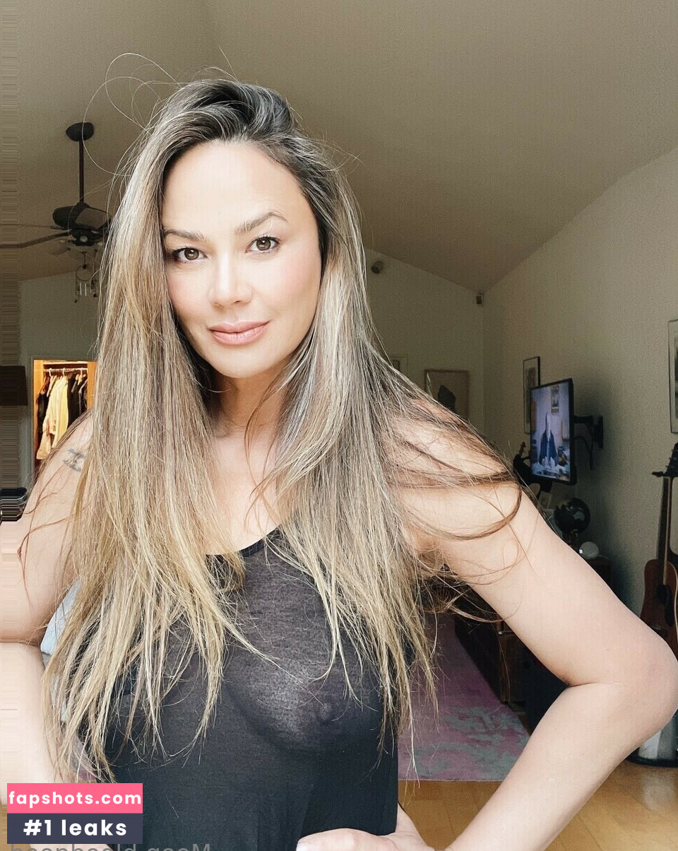 Moonbloodgood gallery photo #8