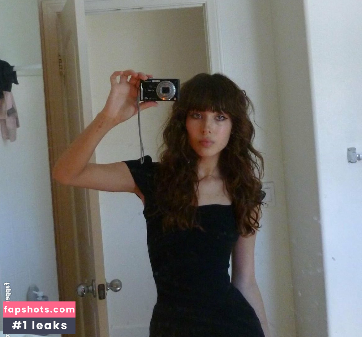 Moongirlevie gallery photo #24