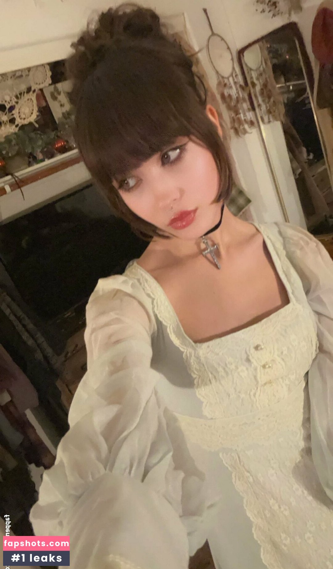 Moongirlevie gallery photo #26