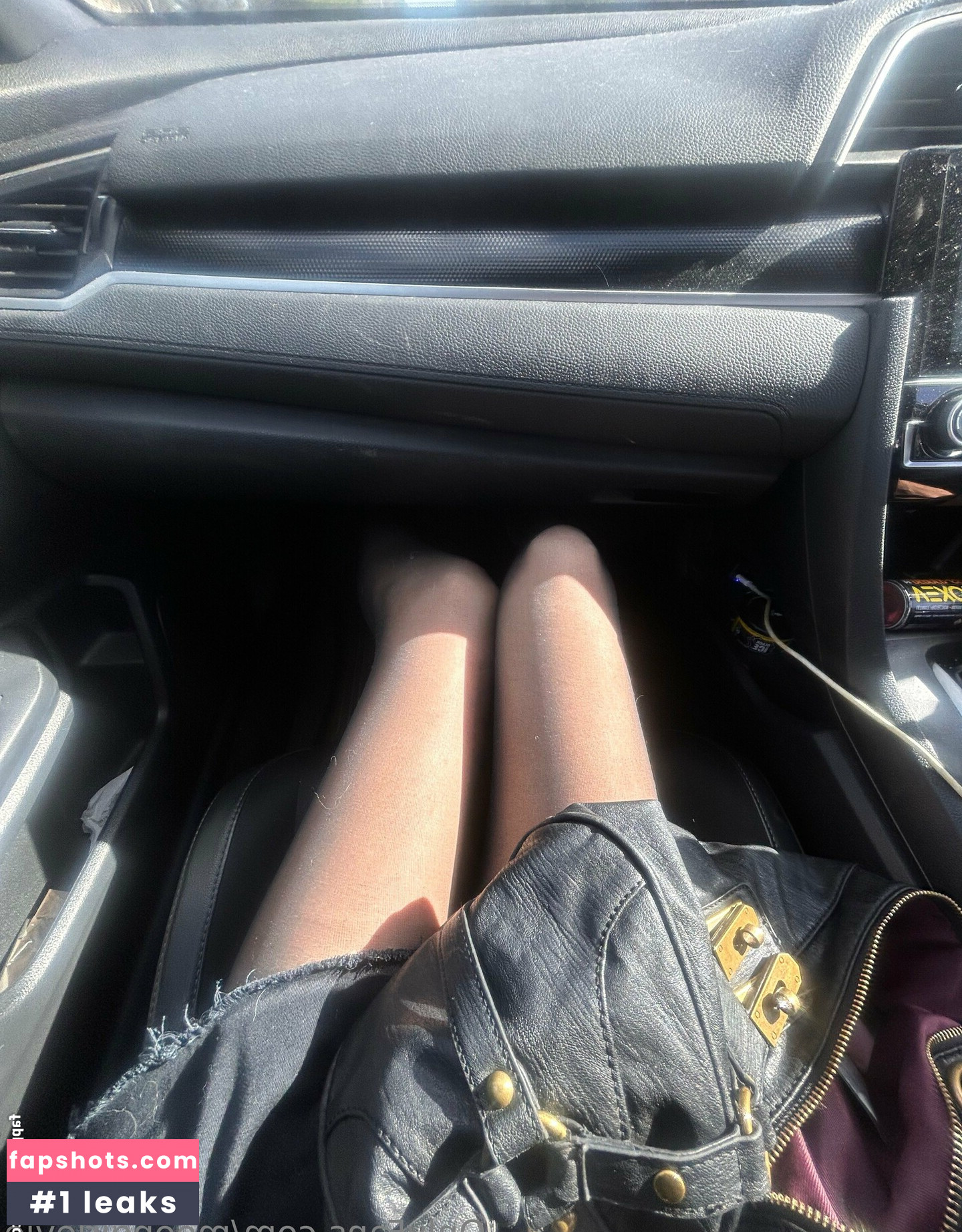 Moongirlevie gallery photo #34