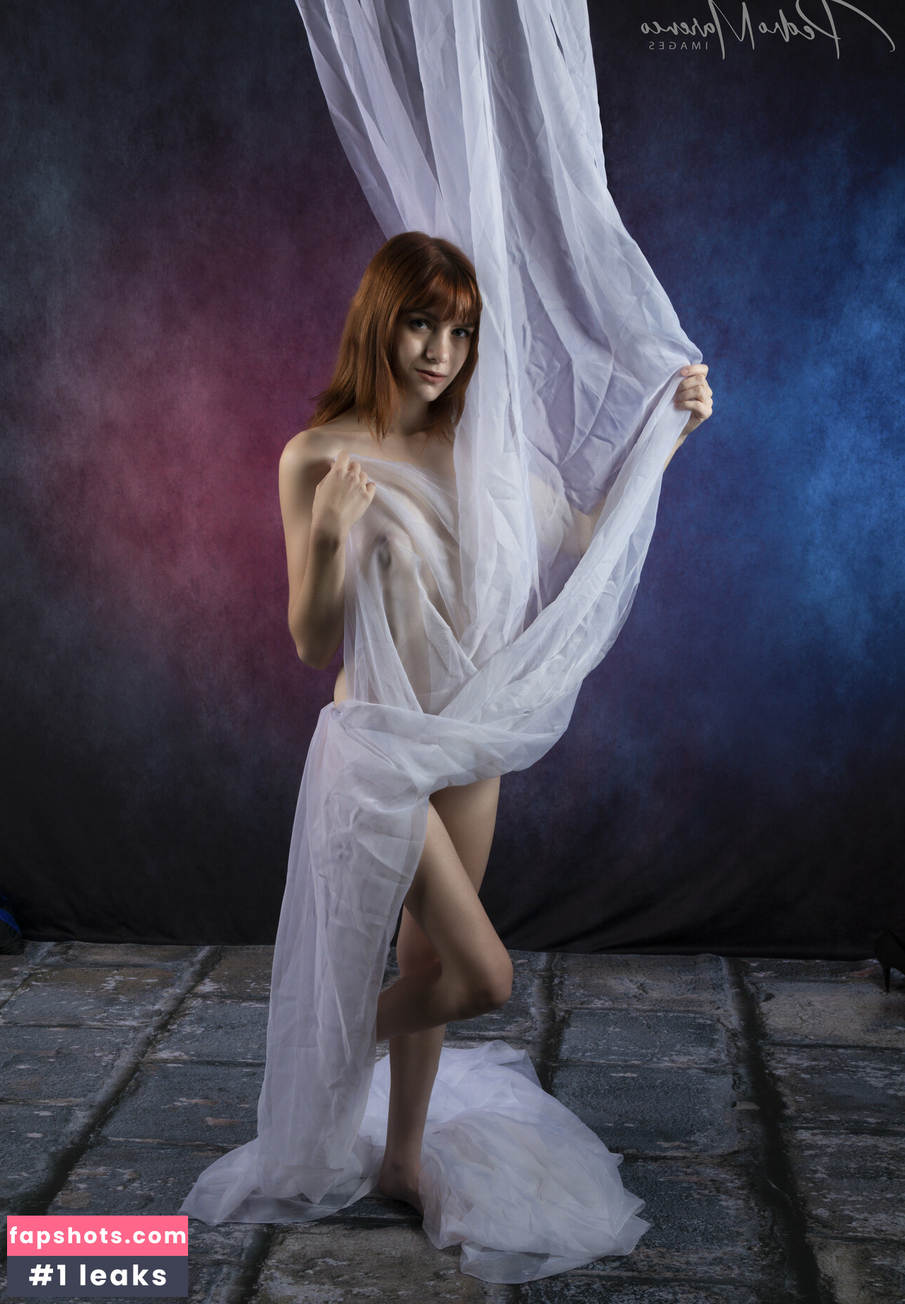 MoonLadyTay gallery photo #38