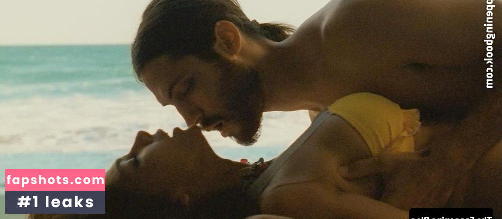 Moran Atias gallery photo #70