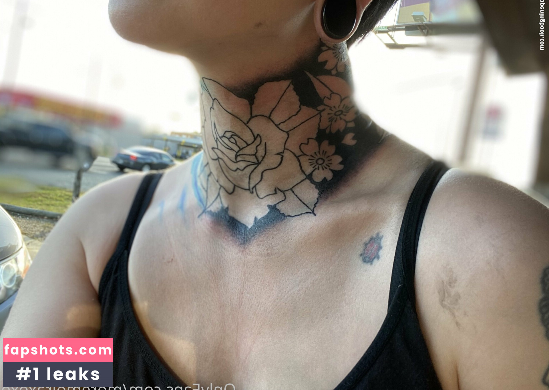 moremoiraxoxo gallery photo #11