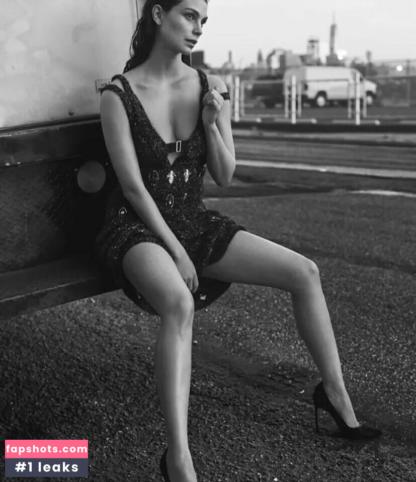 Morena Baccarin Nacktheit OnlyFans Fotos #46 - Fapshots