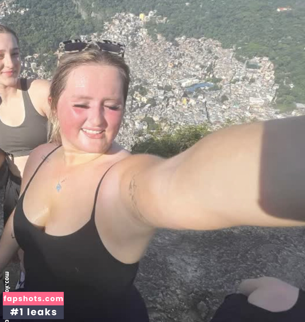 morezoe gallery photo #37