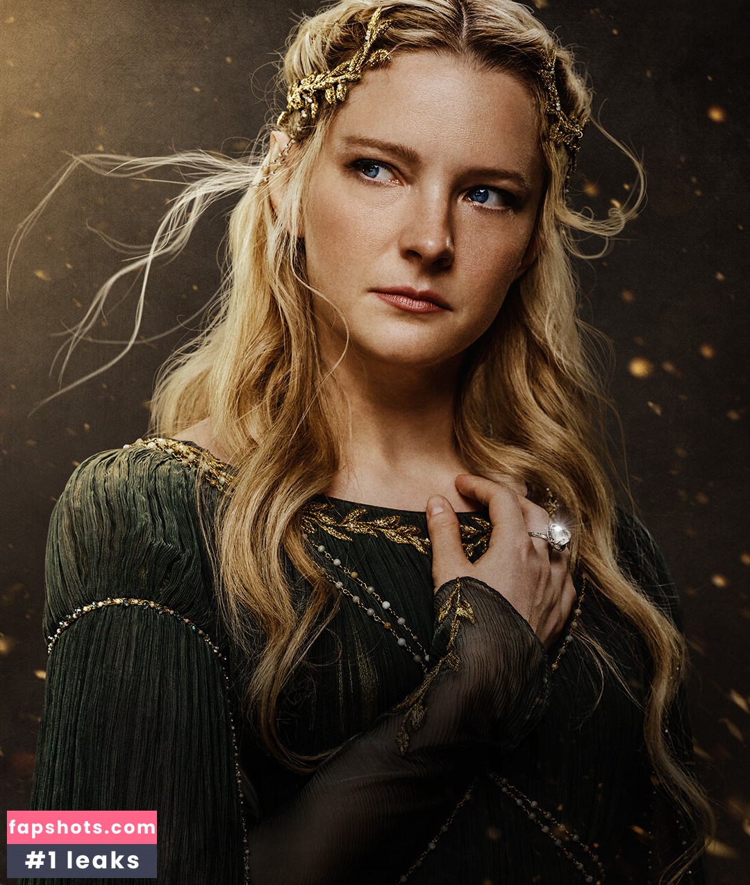 Morfydd Clark gallery photo #20