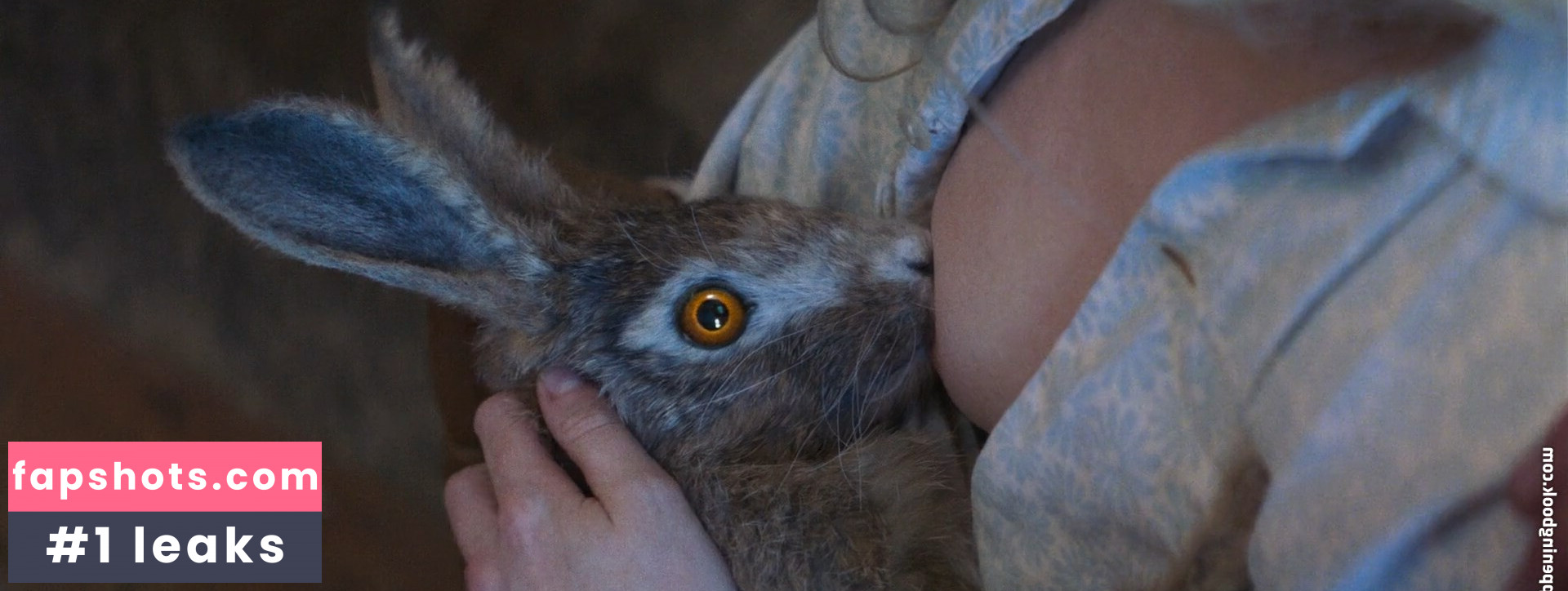 Morfydd Clark gallery photo #45