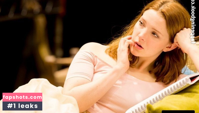 Morfydd Clark gallery photo #56