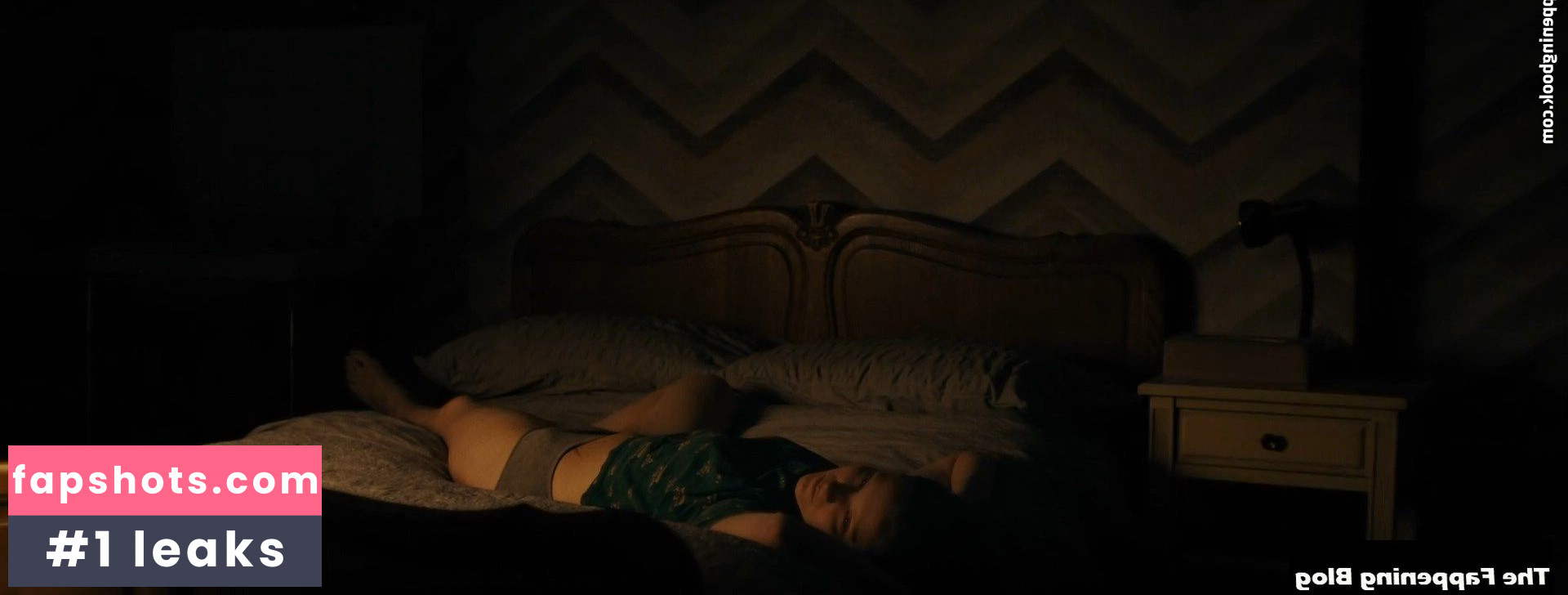 Morfydd Clark gallery photo #76