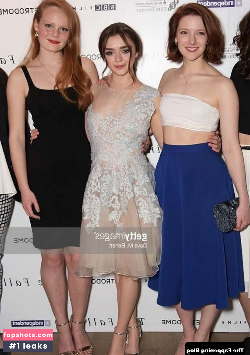 Morfydd Clark gallery photo #97