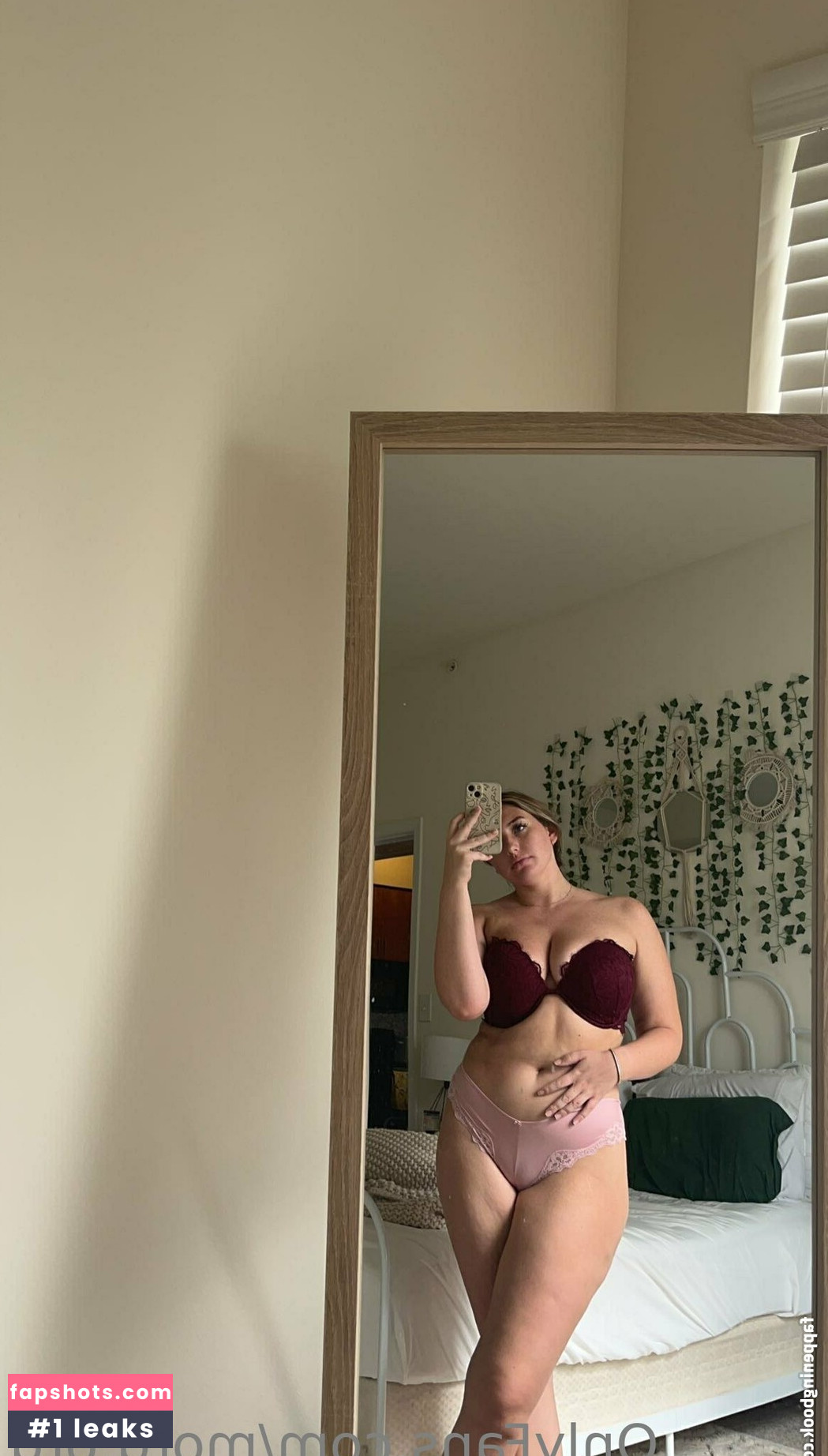 morg.org nude babe gallery