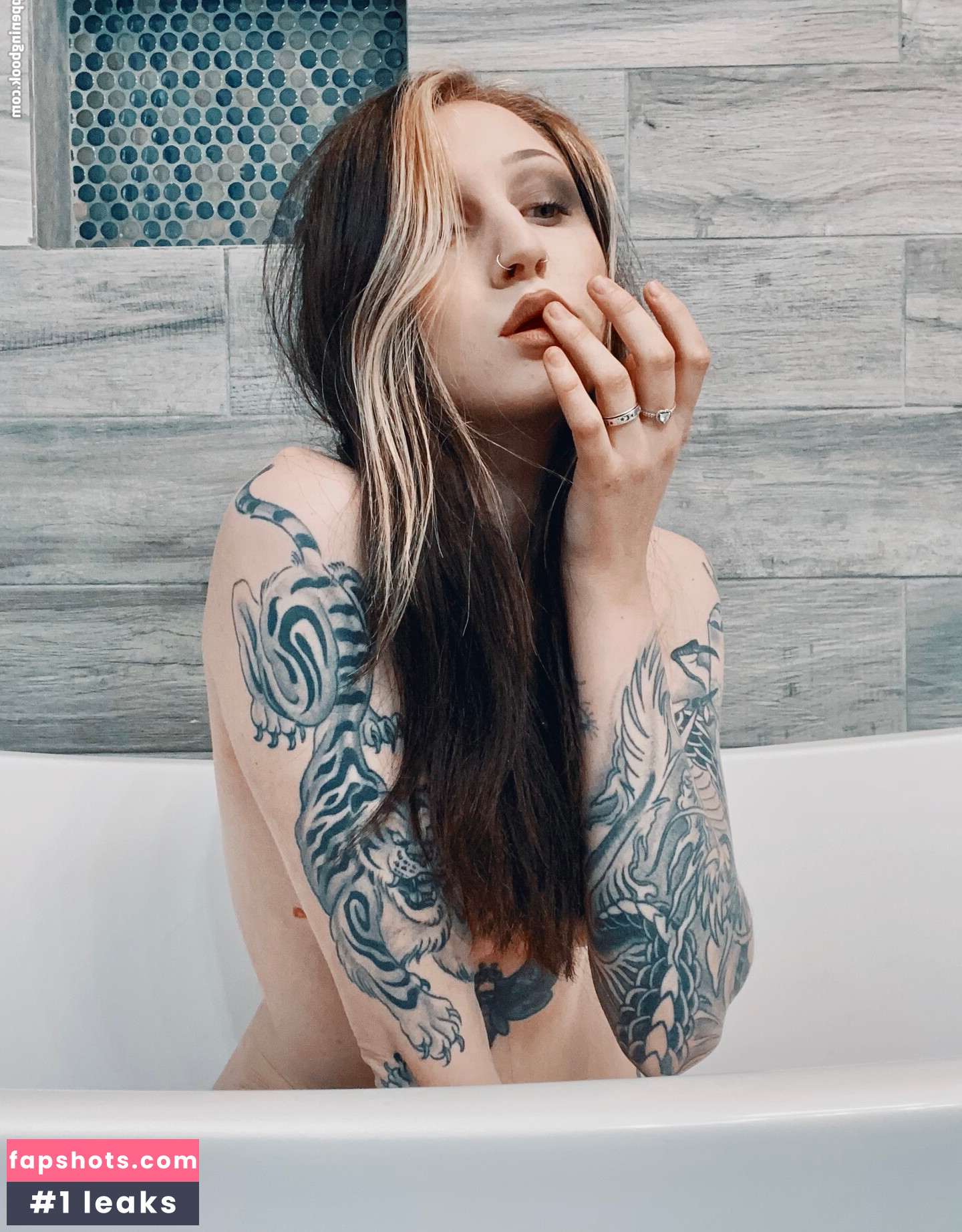 Morgan Adams gallery photo #104