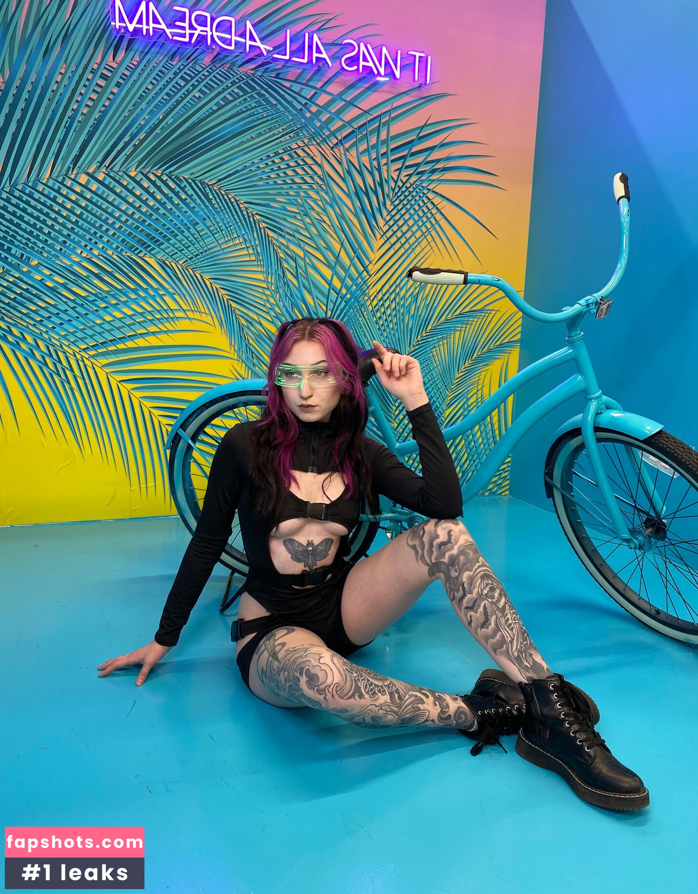 Morgan Adams gallery photo #107