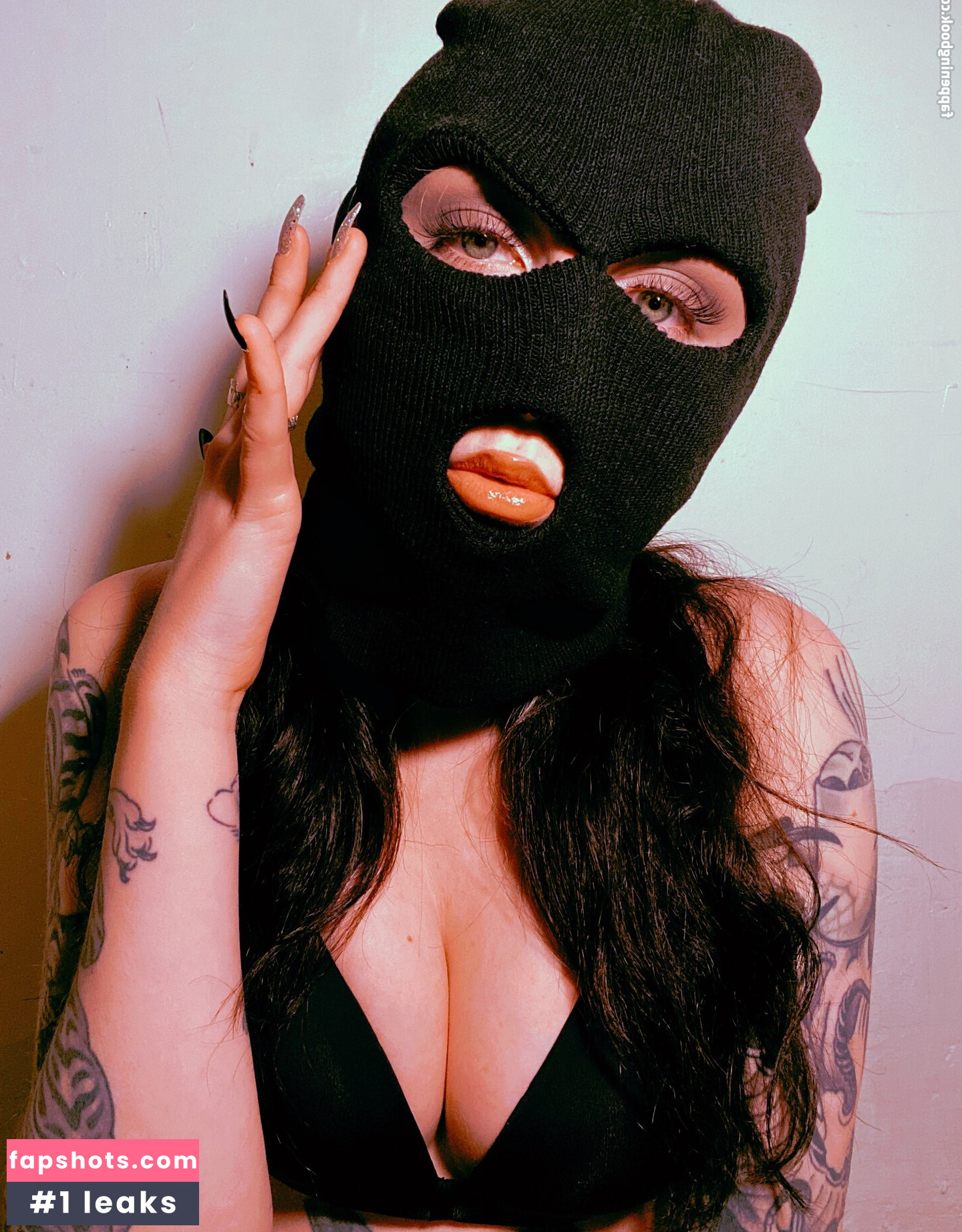 Morgan Adams gallery photo #160