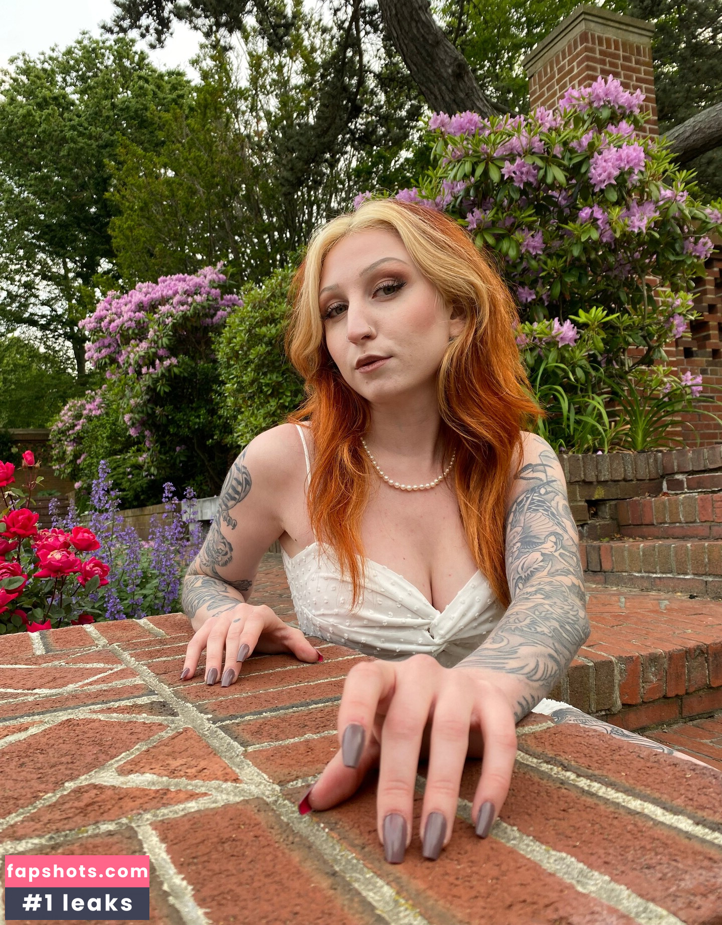 Morgan Adams gallery photo #44