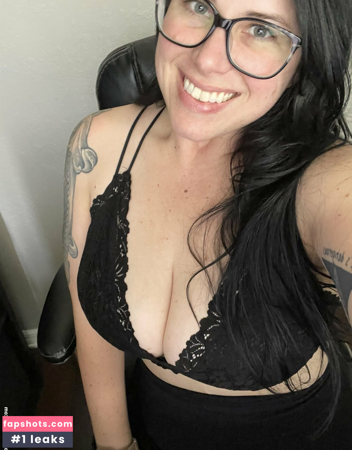 Morgan Jaymes nude babe gallery