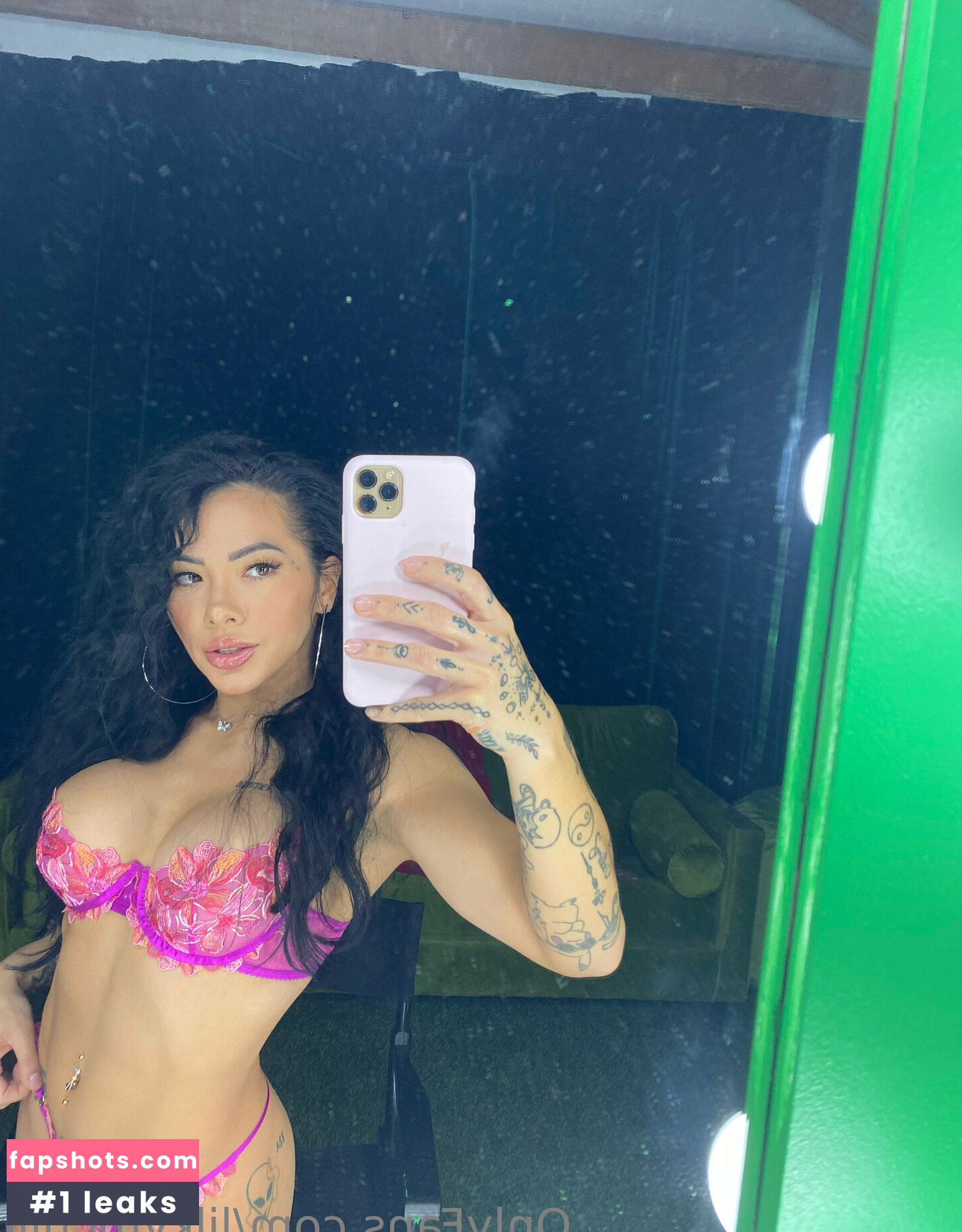 Morgan Lee gallery photo #126