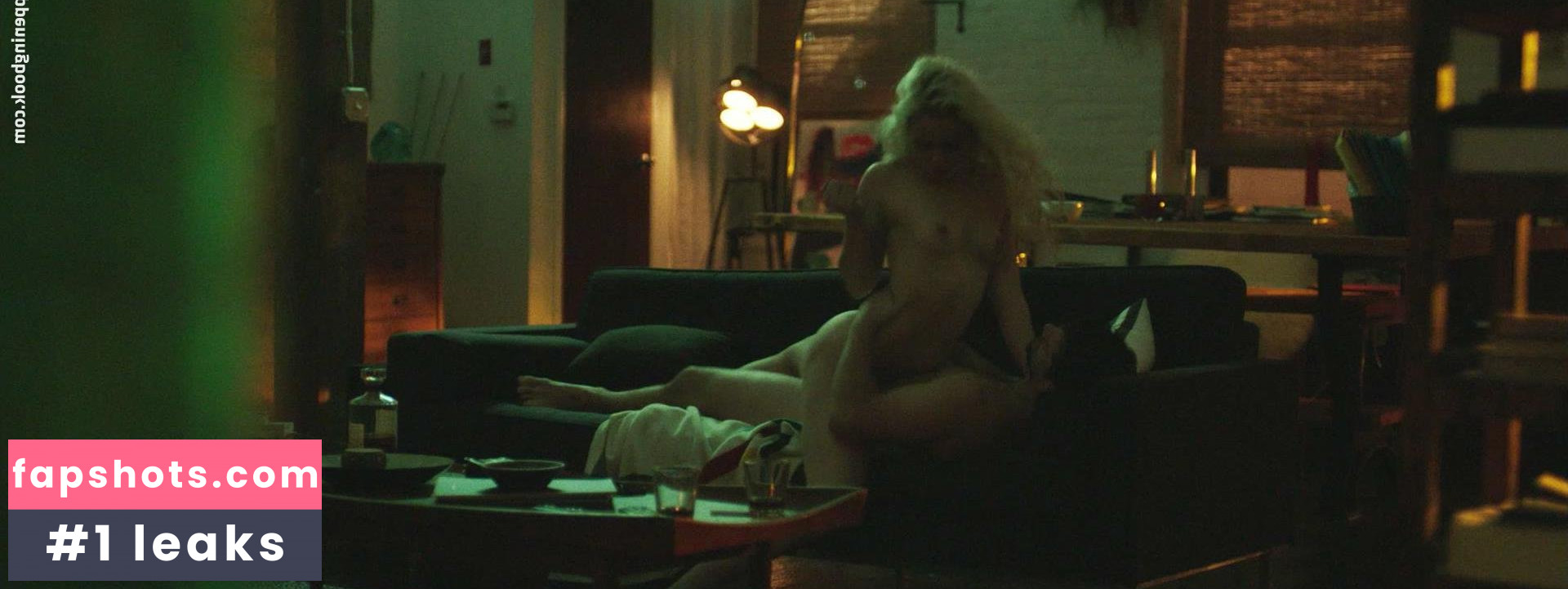 Morgan Saylor gallery photo #29