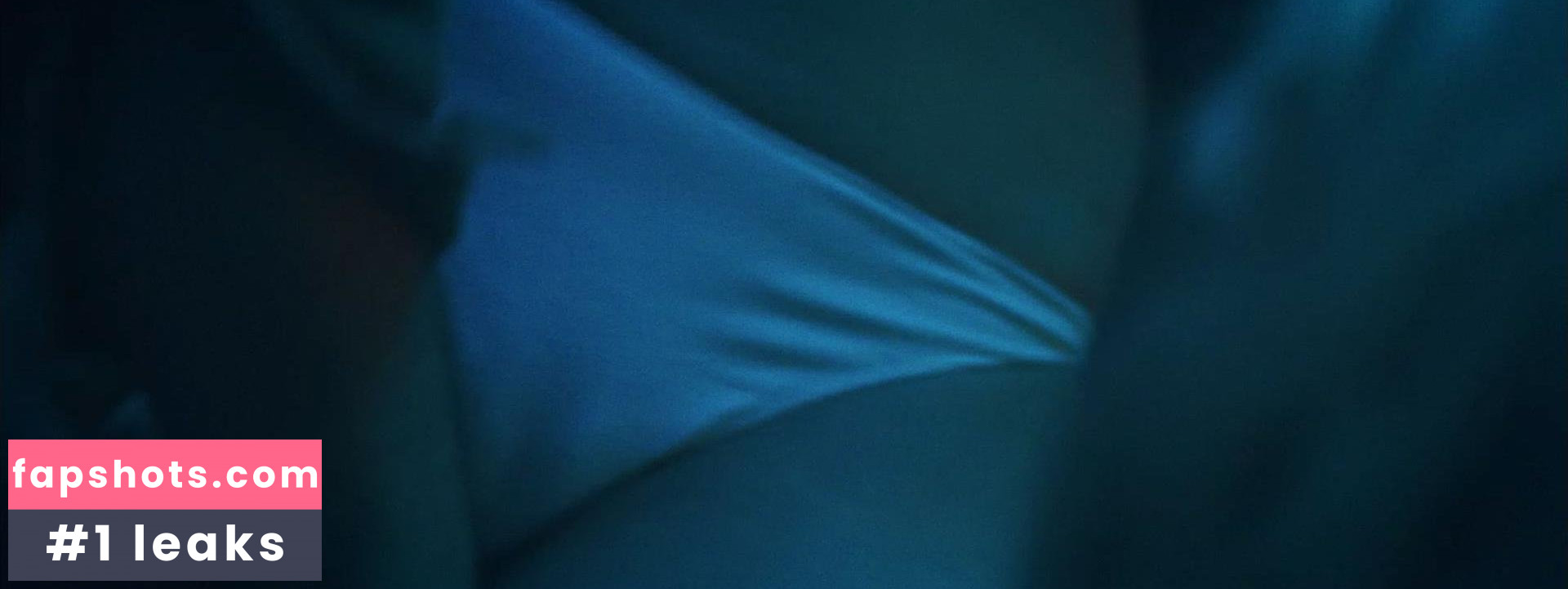 Morgan Saylor gallery photo #33