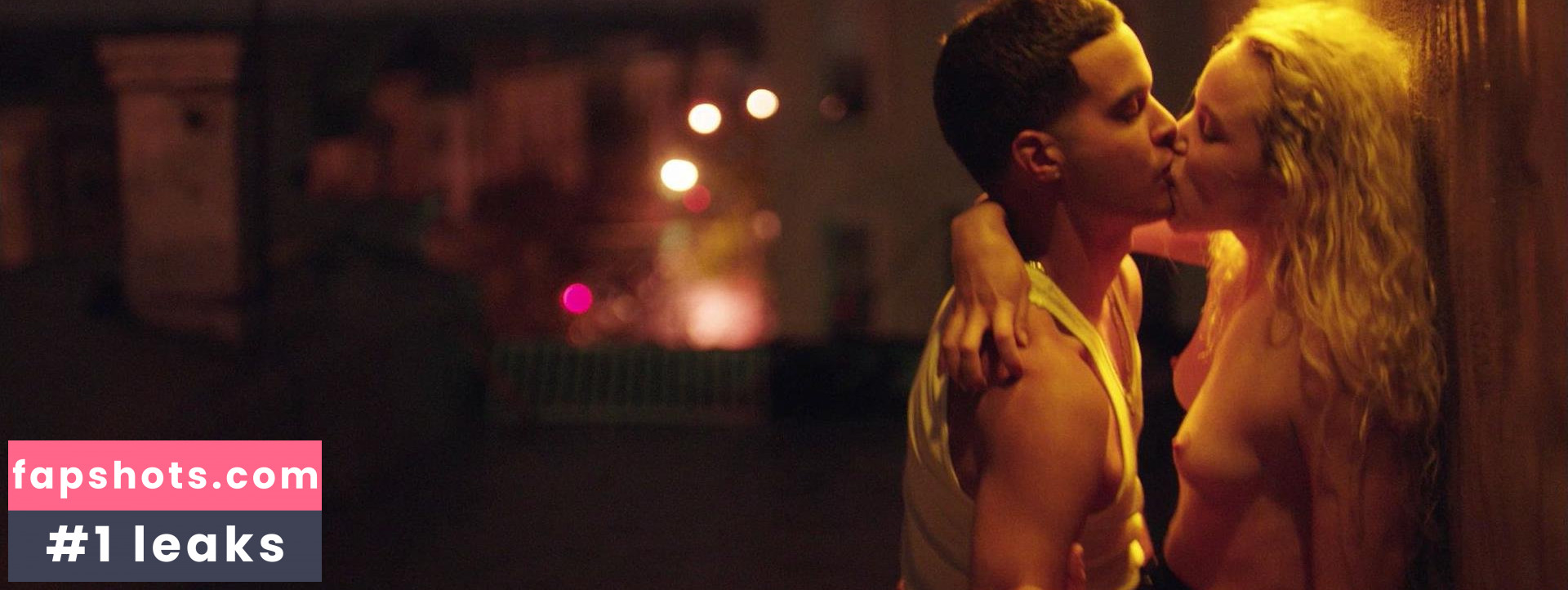 Morgan Saylor gallery photo #37