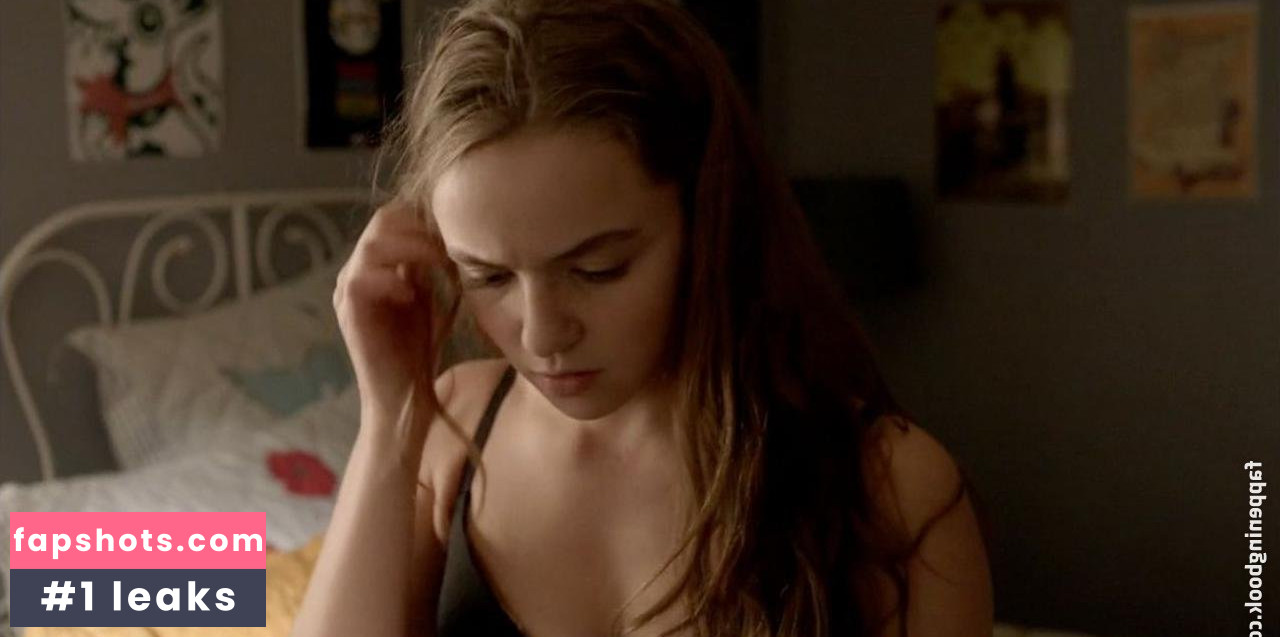 Morgan Saylor gallery photo #44