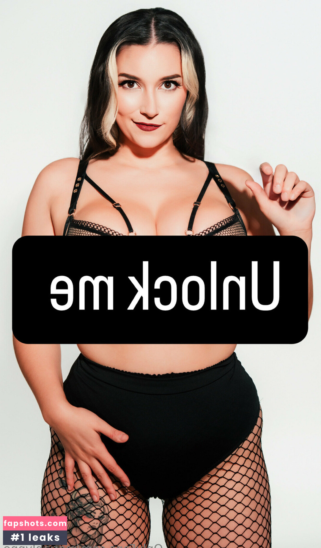 moriahlynne gallery photo #2