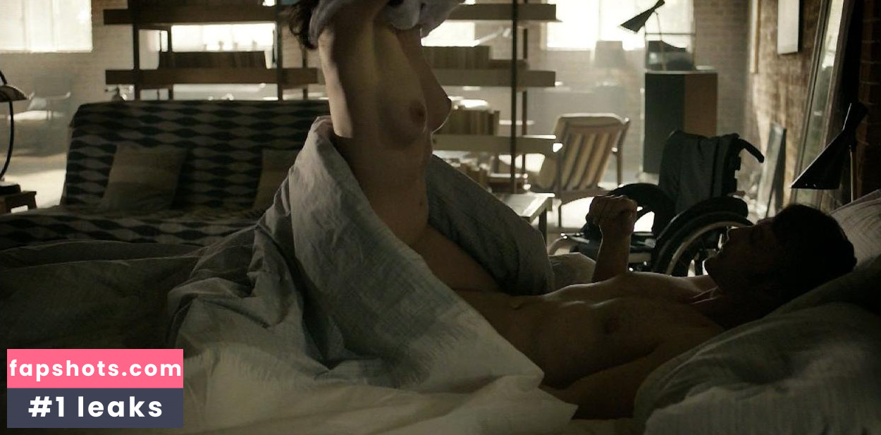 Morven Christie gallery photo #23