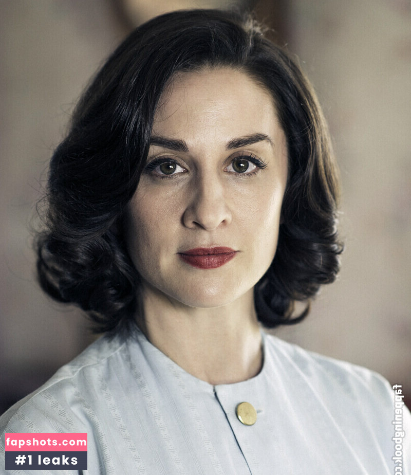 Morven Christie gallery photo #8