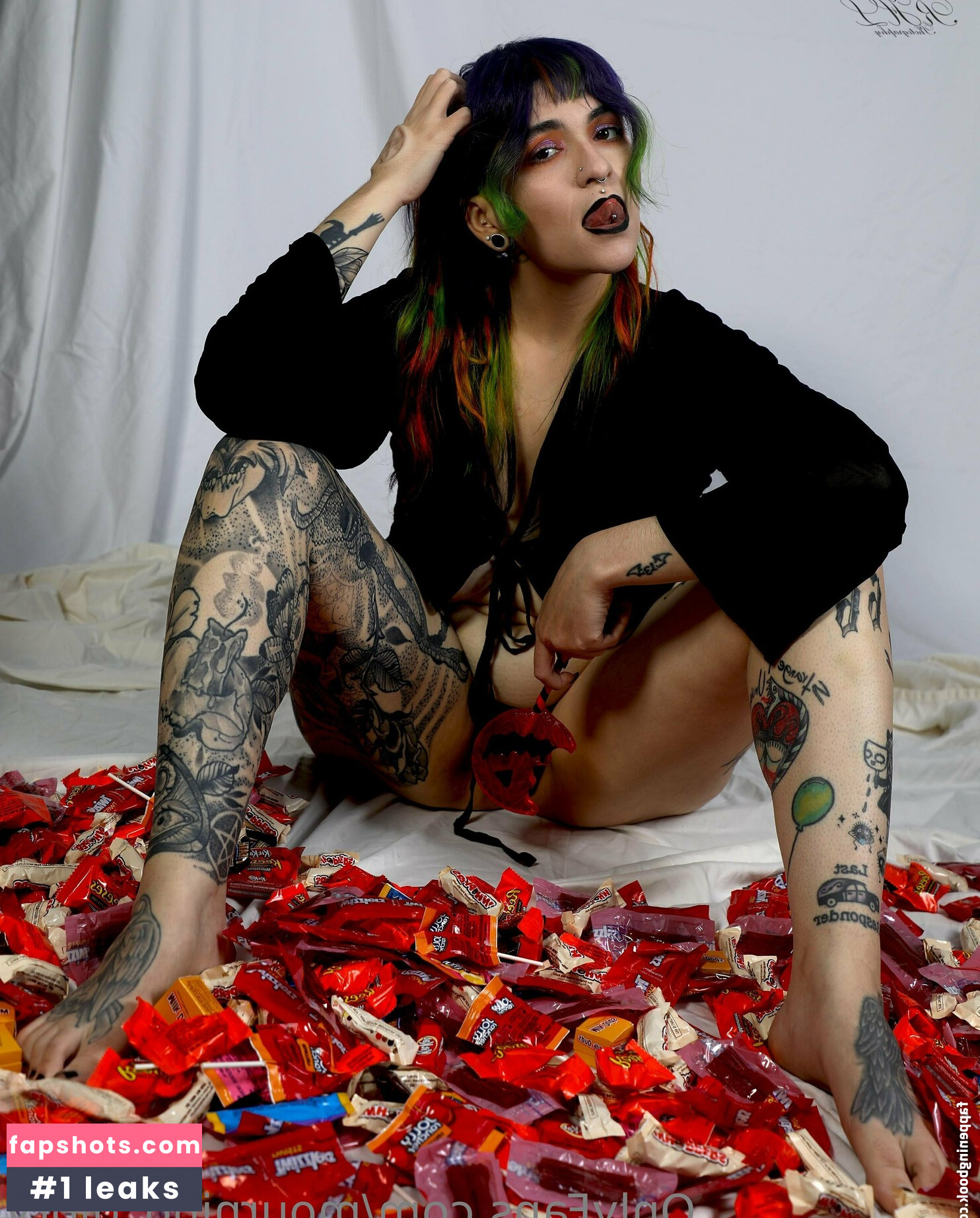 mourning_glory gallery photo #8