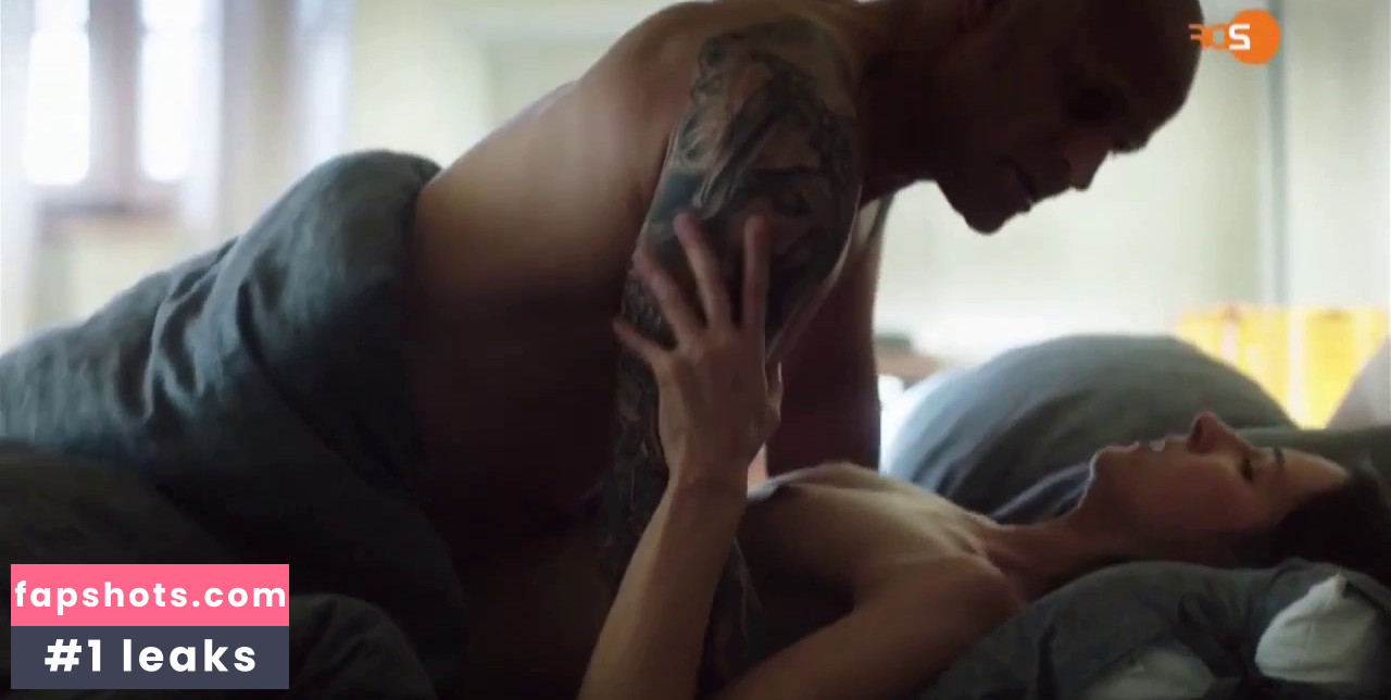 Movies and TV Scenes gallery photo #767