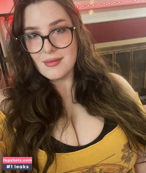 Moxy Mary gallery photo #33