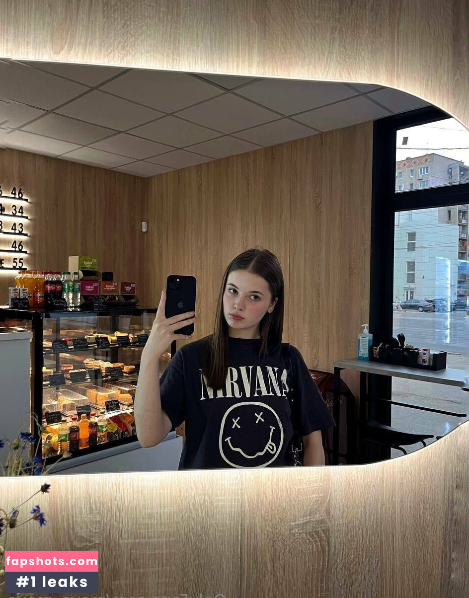 Moya_maya gallery photo #43