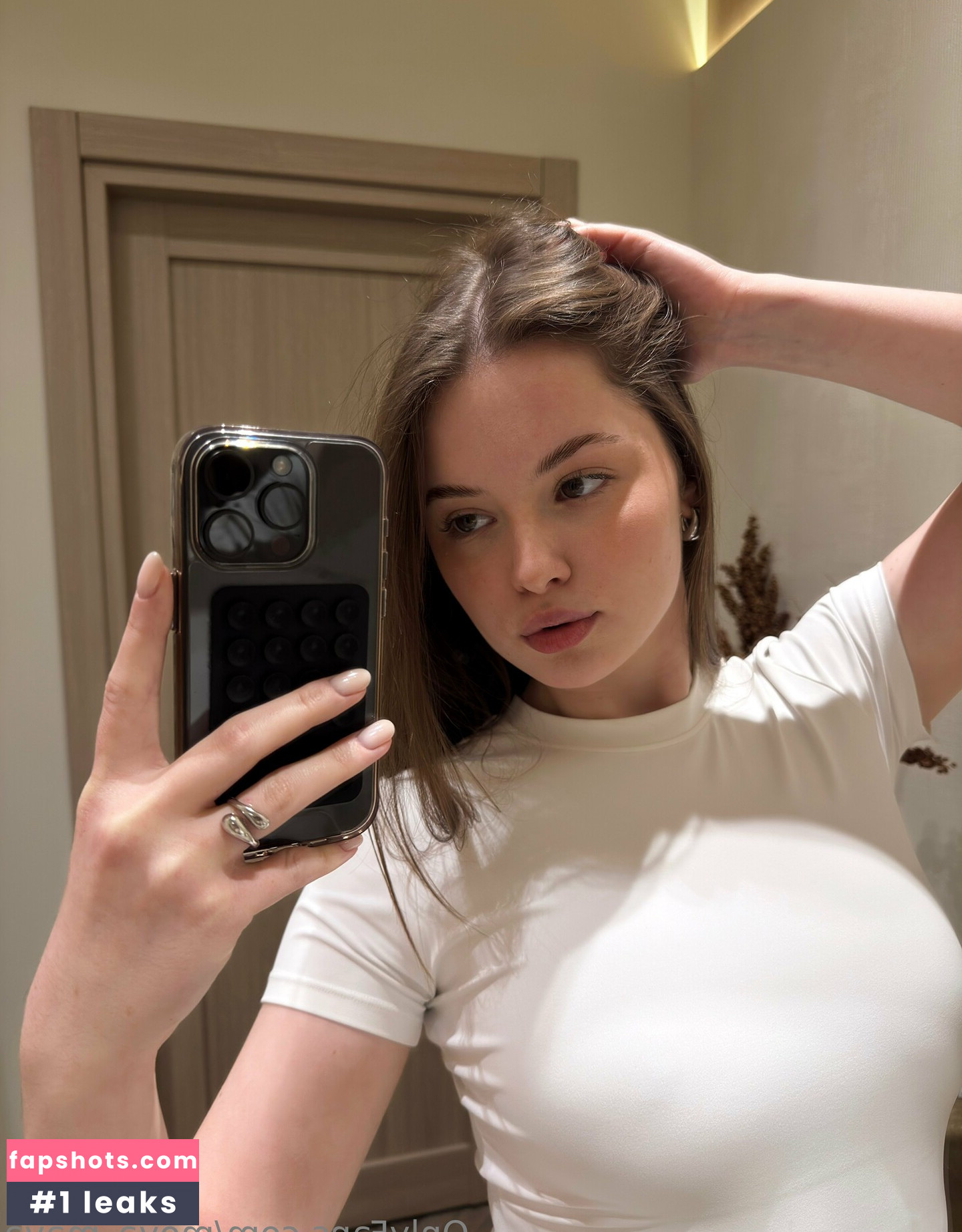 Moya_maya gallery photo #9