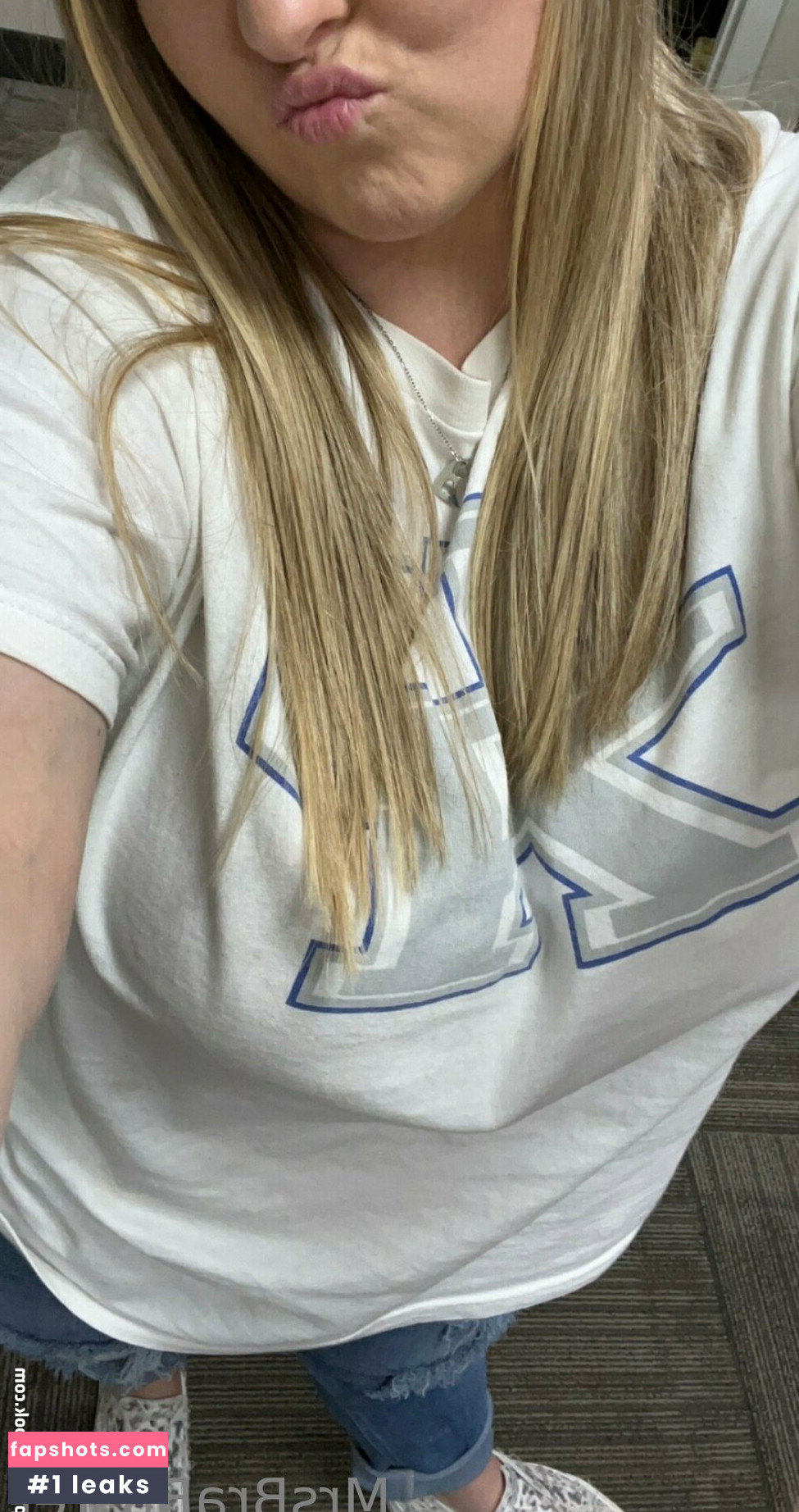 mrs_bra_buster gallery photo #42