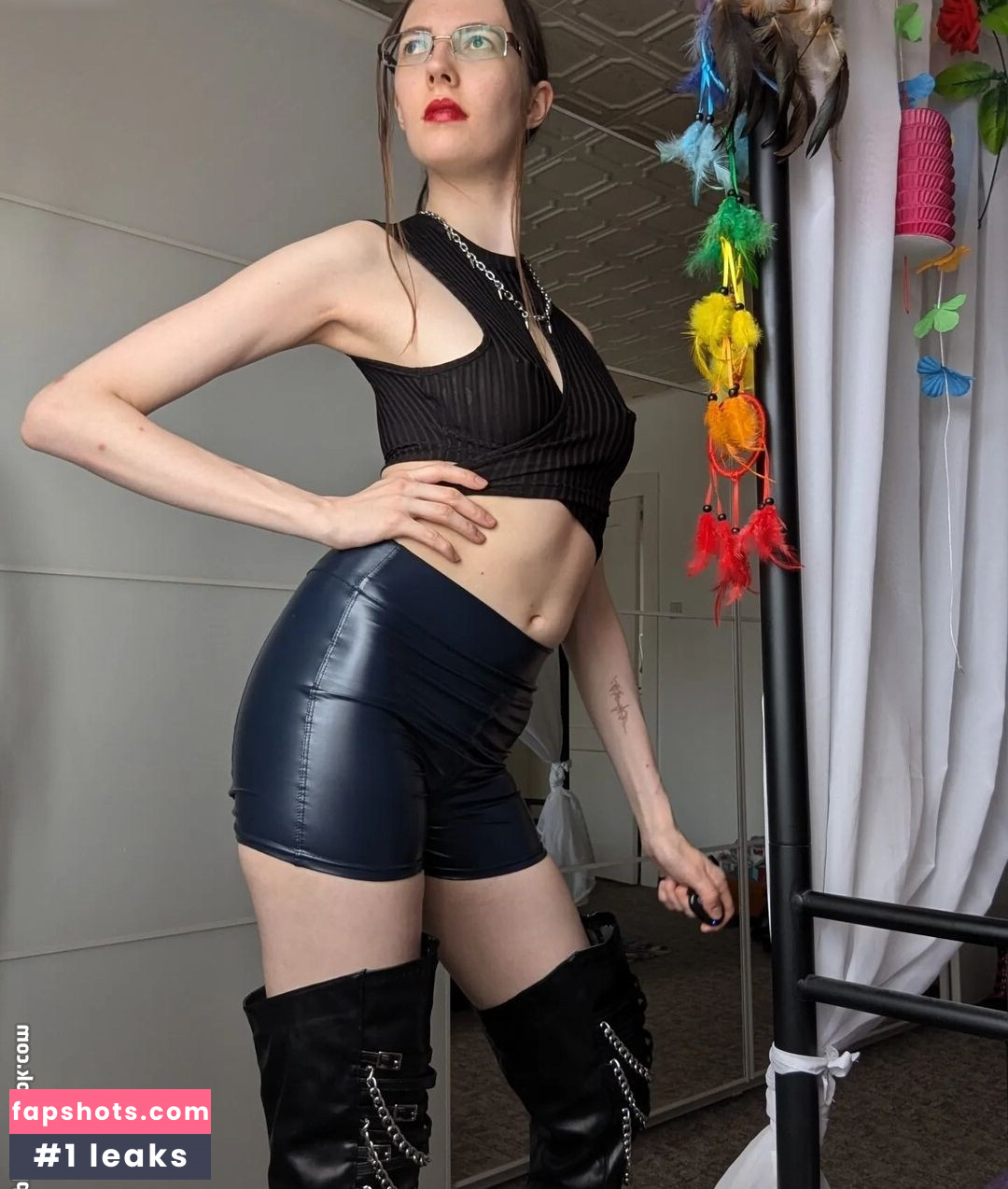 mrs-crazy gallery photo #47