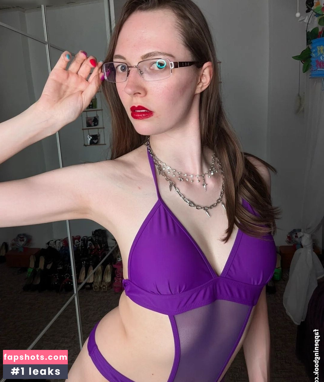 mrs-crazy gallery photo #51